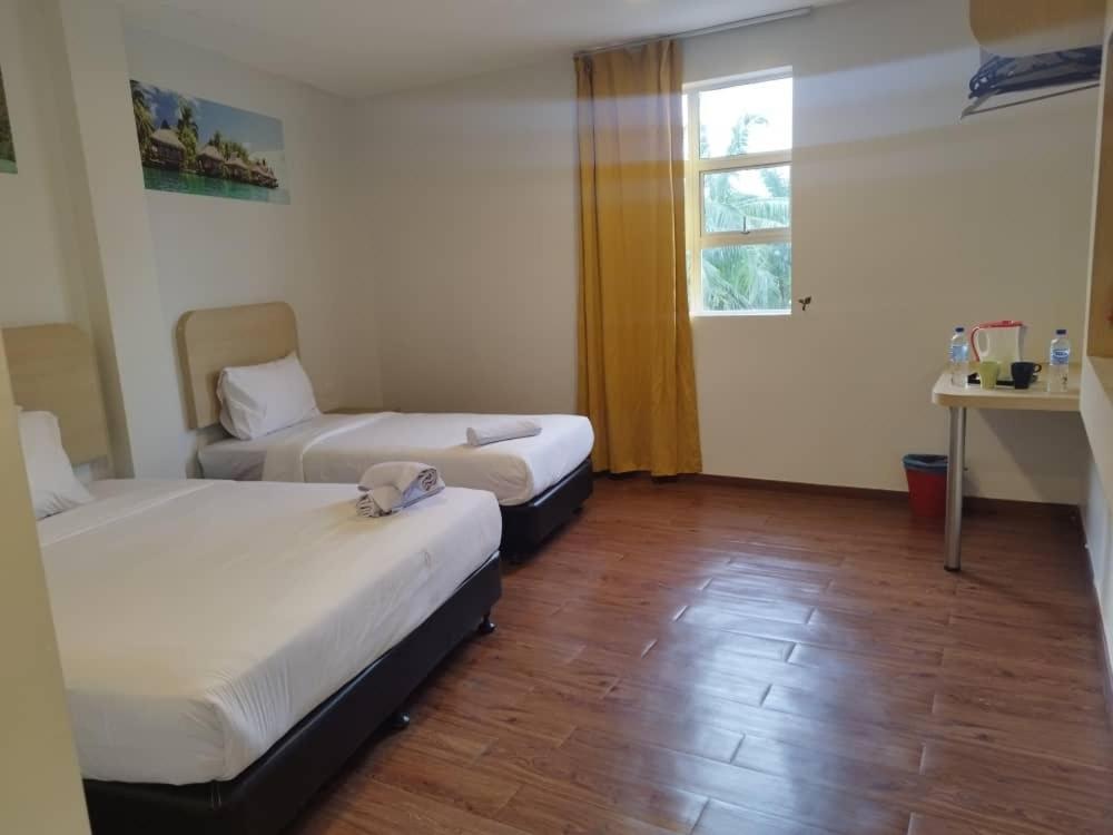 Santai Morib Hotel Buitenkant foto